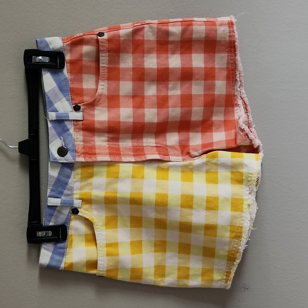 Final Sale...NWT Anthropologie Farm Rio gingham multicolor shorts